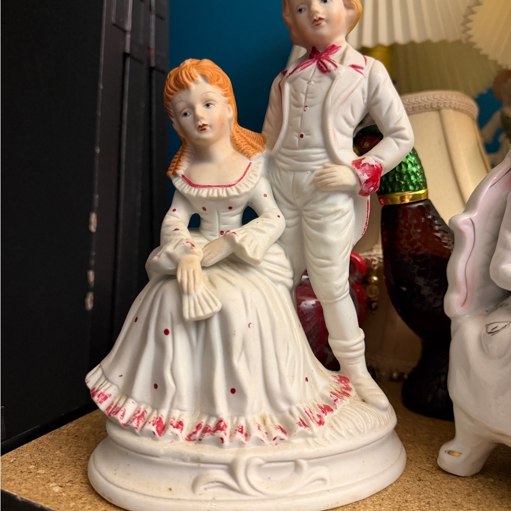 Vintage Porcelain Figurine Couple